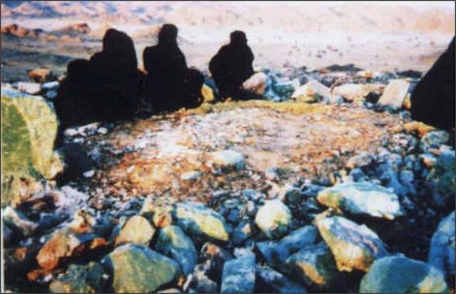 Grave of Lady Amina, pbuh